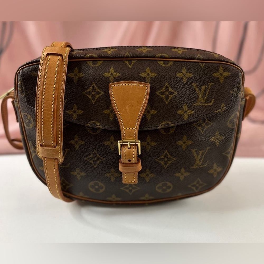 Louis Vuitton Jeunefille MM